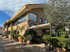 EURO HOUSE INN airport